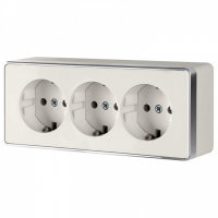 Розетка тройная с заземлением и шторками Gallant (слоновая кость) Werkel W5073103
