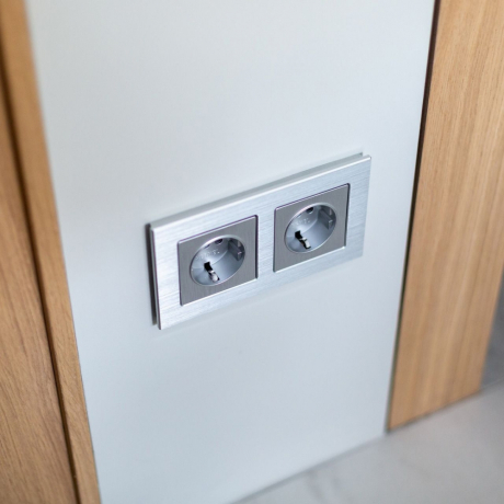 Рамка на 2 поста (алюминий) Werkel W0021706