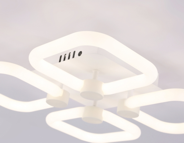 Нарушена упаковка!  <695134> Потолочный светодиодный светильник с пультом Ambrella light ACRYLICA OriginalFA3819