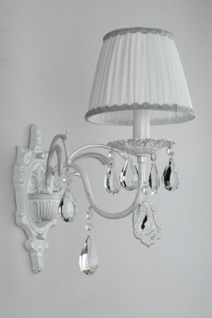 Бра с лампочкой Omnilux OML-60811-01+Lamps 