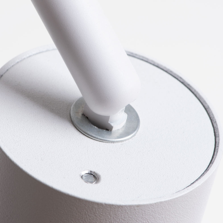 Светильник на штанге Arte Lamp Ridge A1518PL-1WH 