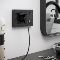 Розетка двойная влагозащищенная с заземлением и со шторками, без рамки с крышкой Werkel черный матовый W1172208