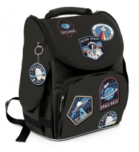 Нарушена упаковка!  <712387> Рюкзак Schoolformat BASIC ОТКРЫТЫЙ КОСМОС 13 л черн. 38х28х16 жестк. каркас 1 отд. молния держатель д/карточек, брелок, д/мальчиков РЮКЖК-ОК (247703)