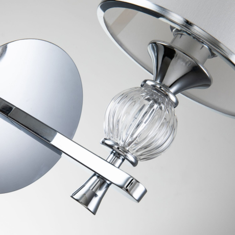 Бра с лампочкой Favourite Aureola 2873-1W+Lamps E14 Свеча 