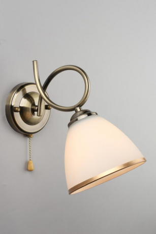 Бра с лампочкой Omnilux OML-25301-01+Lamps 