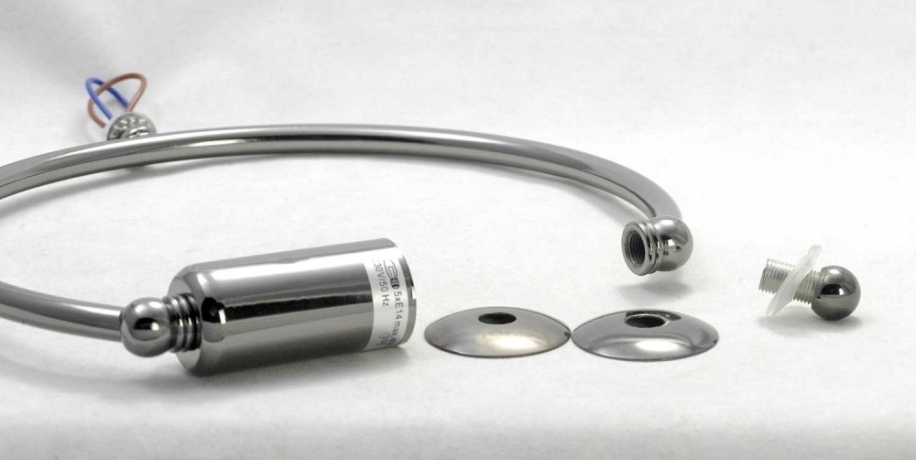 Светодиодная люстра на штанге LGO GILA GRLSP-8084 