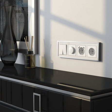 Рамка на 4 поста Baguette (белый/серебро) W0042850 Werkel 