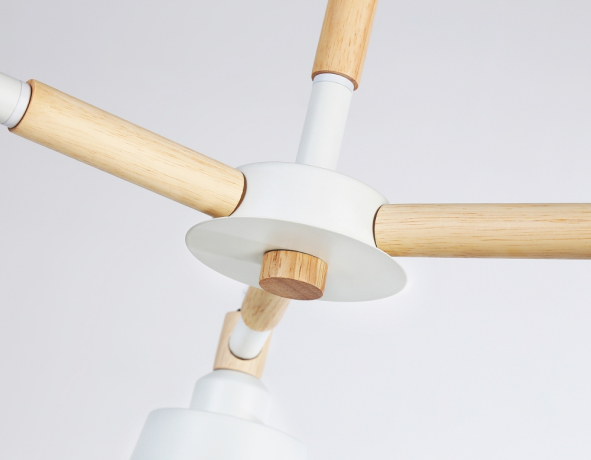 Люстра на штанге с лампочками Ambrella light TR82204+Lamps 