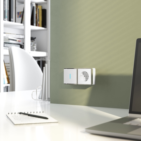 Нарушена упаковка! <90710> Розетка с заземлением Gallant (белая) Werkel W5071001