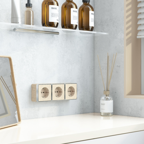 Розетка с заземлением Werkel Gallant (шампань рифленый) W5071010