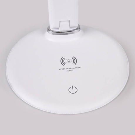 Светодиодная настольная лампа с беспроводной зарядкой Ambrella light Desk DE520 