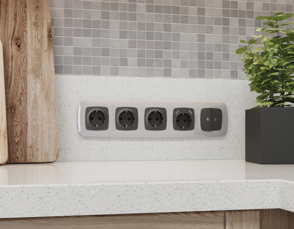 Лицевая панель OMEGA (Графит Мягкое касание) для электрической розетки с заземлением со шторками QUANT OP9070 