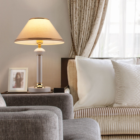 Настольная лампа декоративная Eurosvet Lorenzo 60019/1 глянцевый белый 