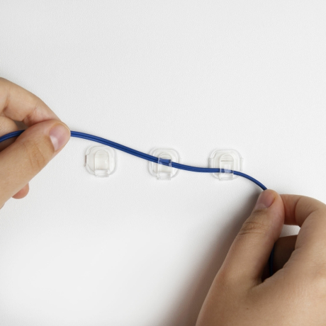 Нарушена упаковка! <672484> Крючки самоклеящиеся для гирлянд и проводов 1,5х1,5см, КОМПЛЕКТ 36 шт., LAIMA Home, 608796 (608796)